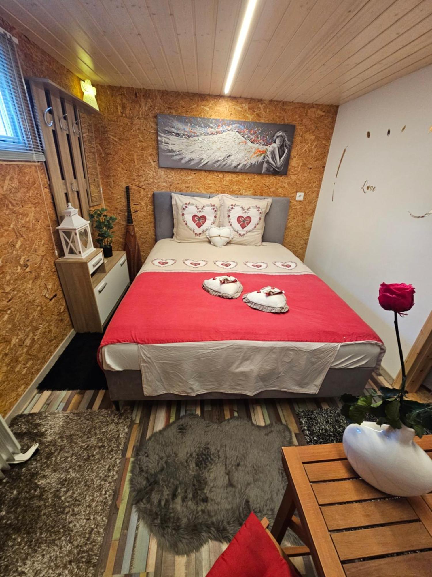 Bed and Breakfast Chez Gigi Нанда Экстерьер фото