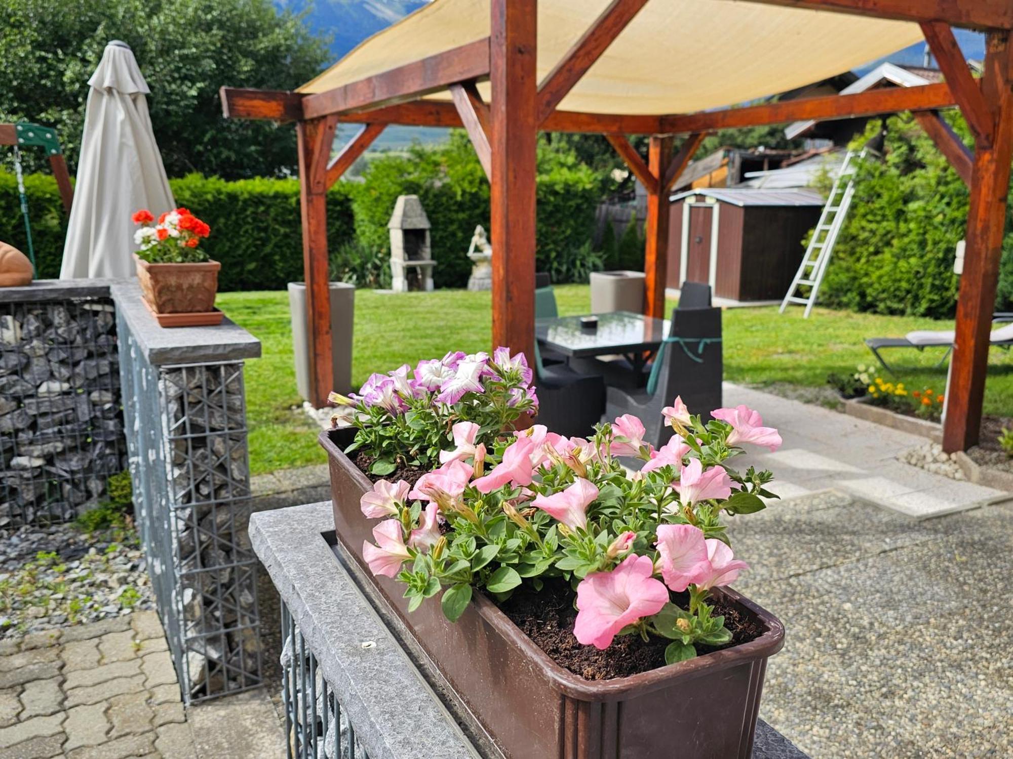 Bed and Breakfast Chez Gigi Нанда Экстерьер фото